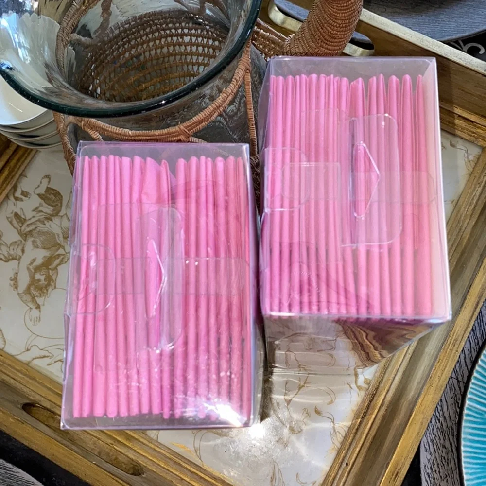 NEW WITH TAGS David Tutera Pre-Folded Pink Napkins—2 Pkg